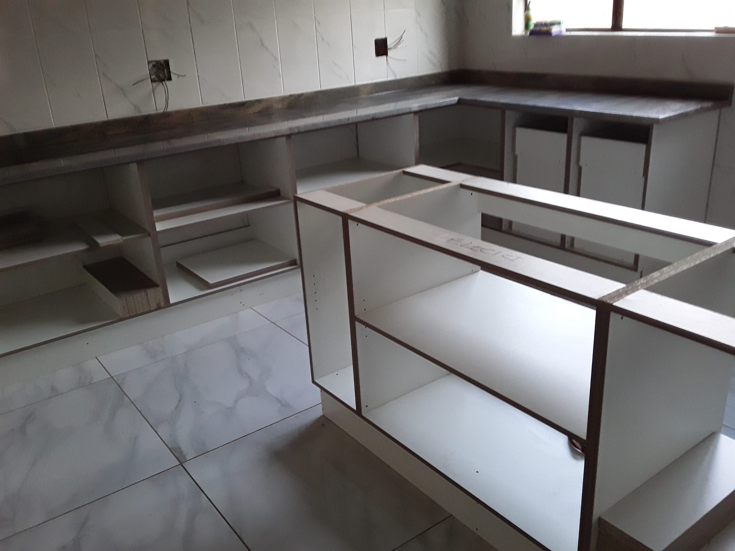 KITCHEN INSTALLATION